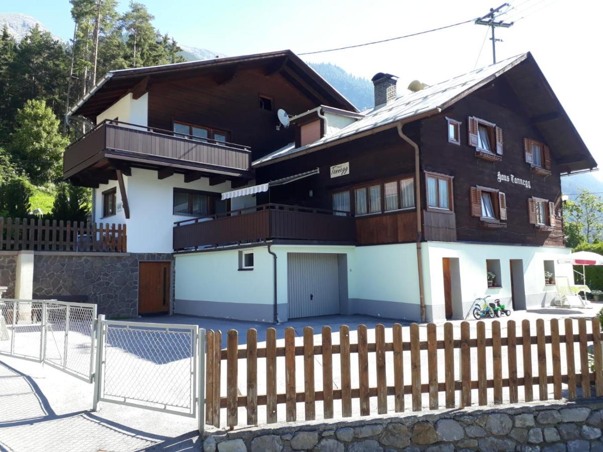 Haus Tannegg Bed and Breakfast Pettneu am Arlberg Εξωτερικό φωτογραφία