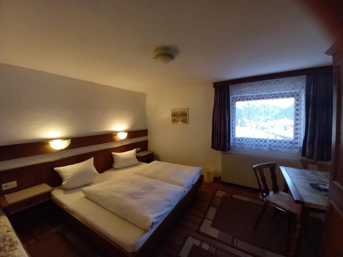Haus Tannegg Bed and Breakfast Pettneu am Arlberg Εξωτερικό φωτογραφία